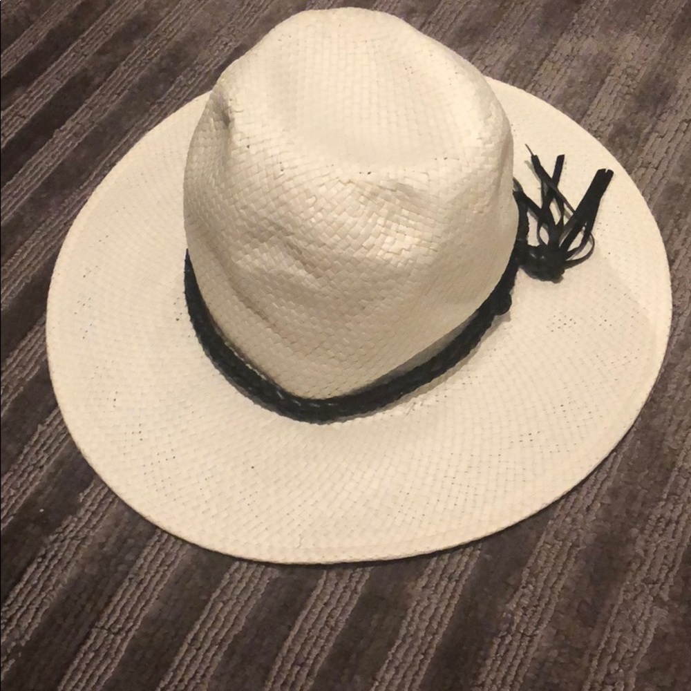 NWOT Free People White carmel hat - Picture 4 of 8
